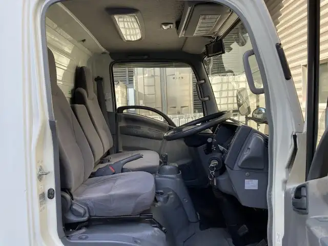 いすゞ エルフ 小型 アルミバン パワーゲート サイドドアの中古トラック画像10