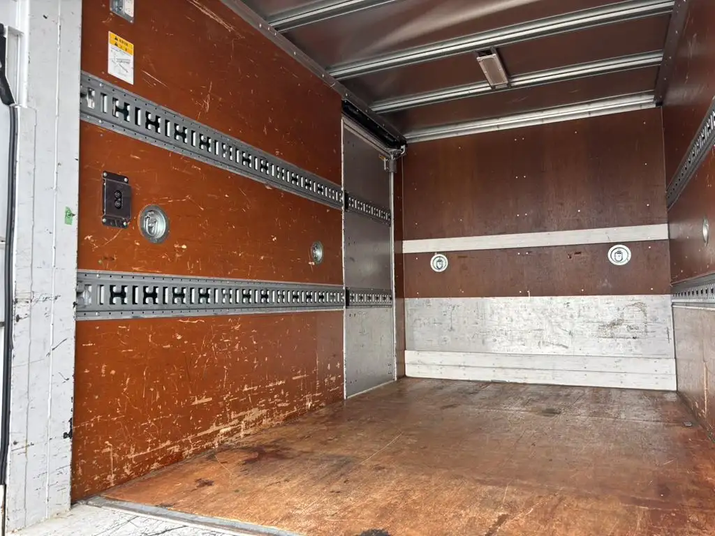 いすゞ エルフ 小型 アルミバン パワーゲート サイドドアの中古トラック画像7