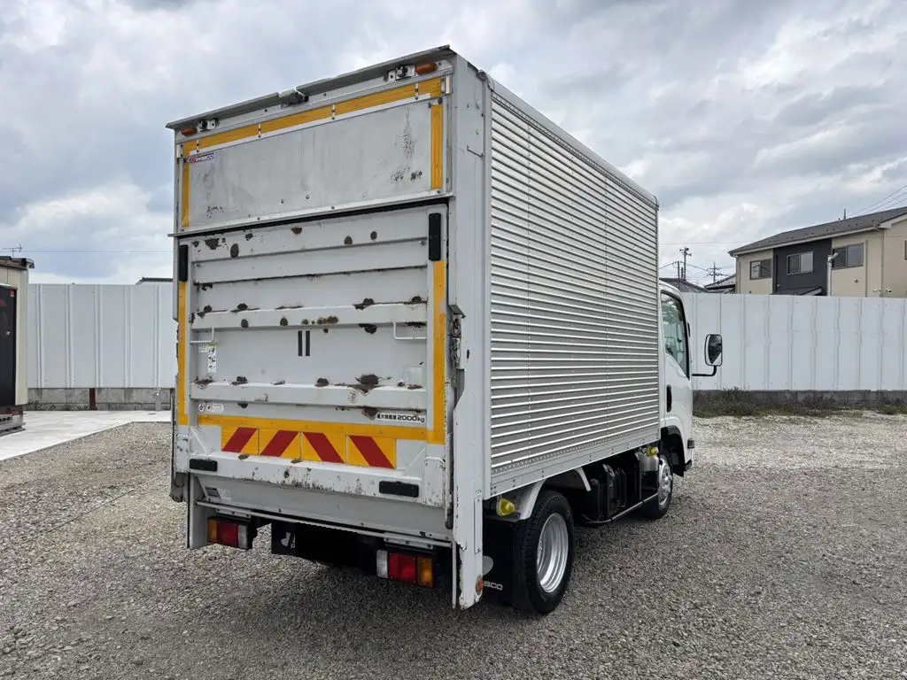 いすゞ エルフ 小型 アルミバン パワーゲート サイドドアの中古トラック画像3