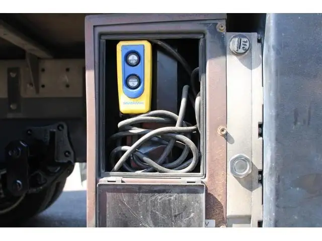 いすゞ エルフ 小型 アルミバン パワーゲート の中古トラック画像18