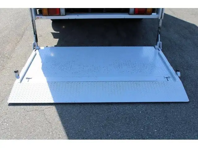 いすゞ エルフ 小型 アルミバン パワーゲート の中古トラック画像11