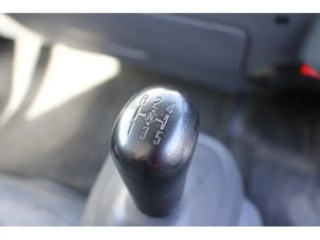 いすゞ エルフ 小型 アルミバン パワーゲート の中古トラック画像15