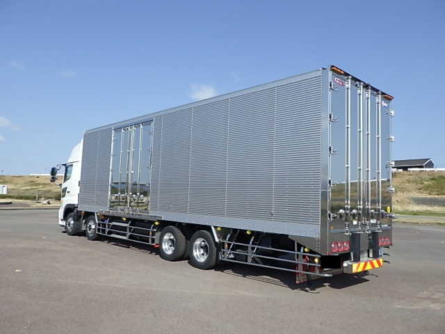 日野 プロフィア 大型 冷凍冷蔵 ハイルーフ 低温の中古トラック画像4