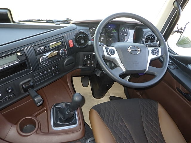 日野 プロフィア 大型 冷凍冷蔵 ハイルーフ 低温の中古トラック画像10