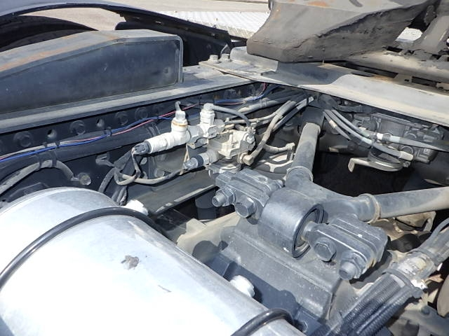 日野 プロフィア 大型 トラクター ハイルーフ 1デフの中古トラック画像15