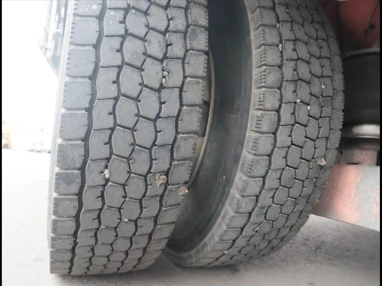 日野 レンジャー 中型/増トン ウイング エアサス ベッドの中古トラック画像20