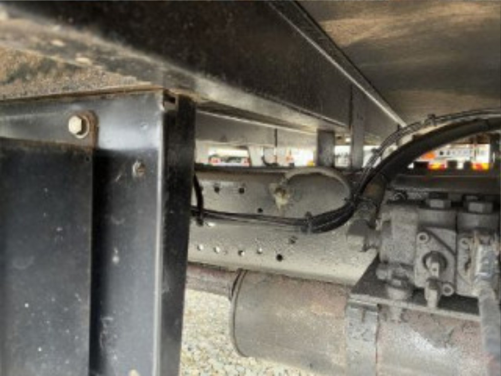 いすゞ エルフ 小型 車両重機運搬 ウインチ KC-NPR66PRの中古トラック画像像17