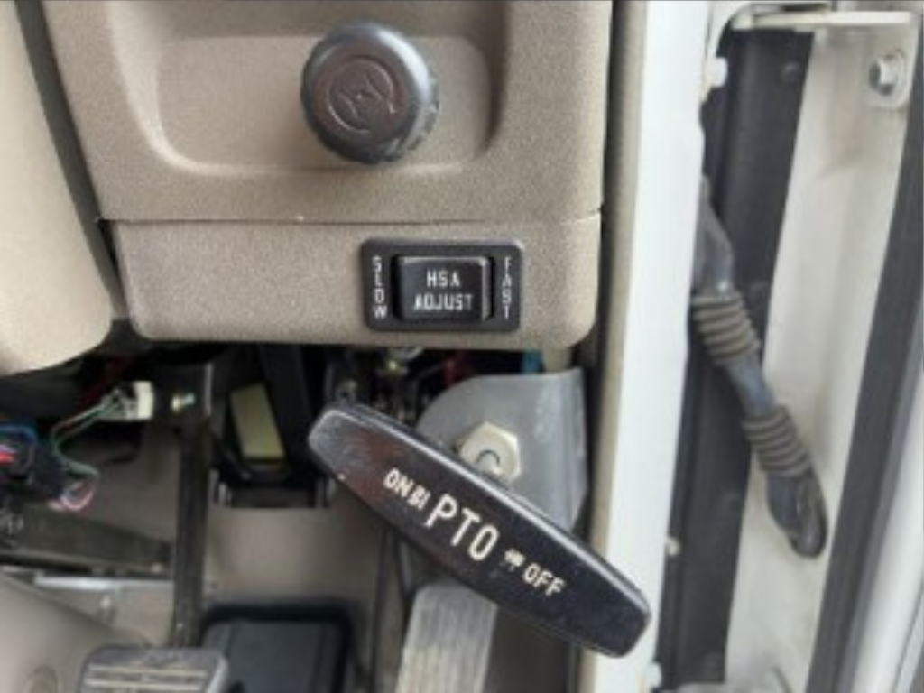 いすゞ エルフ 小型 車両重機運搬 ウインチ KC-NPR66PRの中古トラック画像14