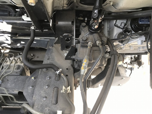 いすゞ エルフ 小型 アルミバン サイドドア 3枚観音の中古トラック画像18