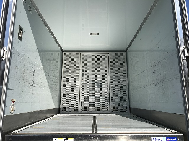 いすゞ エルフ 小型 アルミバン サイドドア 3枚観音の中古トラック画像10