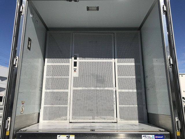 いすゞ エルフ 小型 アルミバン サイドドア 3枚観音の中古トラック画像11