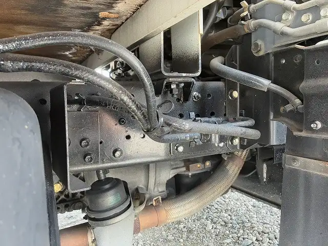 いすゞ エルフ 小型 平ボディ 床鉄板 PB-NPR81ARの中古トラック画像像17