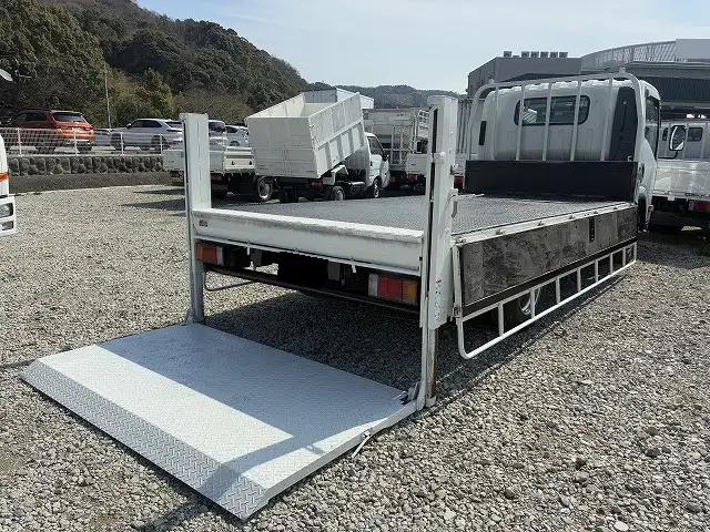 いすゞ エルフ 小型 平ボディ パワーゲート TPG-NPR85ARの中古トラック画像7