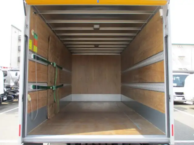 いすゞ エルフ 小型 アルミバン パワーゲート 2RG-NPR88ANの中古トラック画像6