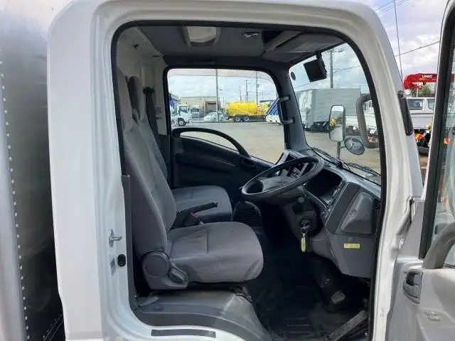 いすゞ エルフ 小型 アルミバン TRG-NLR85AN H29の中古トラック画像10