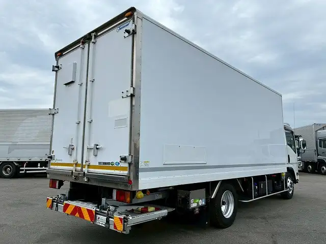 いすゞ エルフ 小型 アルミバン パワーゲート サイドドアの中古トラック画像3