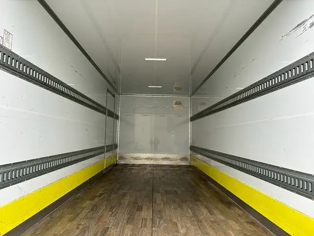 いすゞ エルフ 小型 アルミバン パワーゲート サイドドアの中古トラック画像10