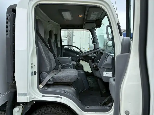 いすゞ エルフ 小型 アルミバン パワーゲート サイドドアの中古トラック画像12