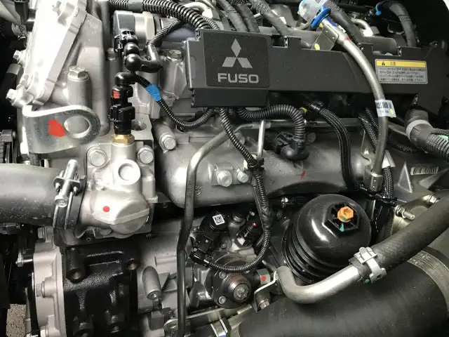 三菱 キャンター 小型 平ボディ Wキャブ 2RG-FBA20の中古トラック画像19