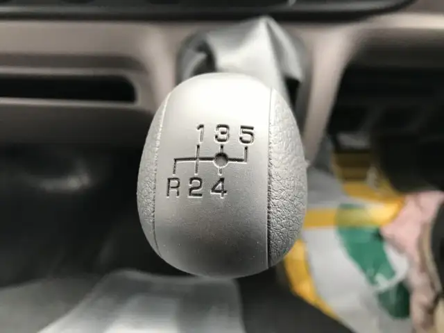 三菱 キャンター 小型 平ボディ Wキャブ 2RG-FBA20の中古トラック画像12