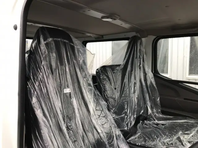 三菱 キャンター 小型 平ボディ Wキャブ 2RG-FBA20の中古トラック画像8