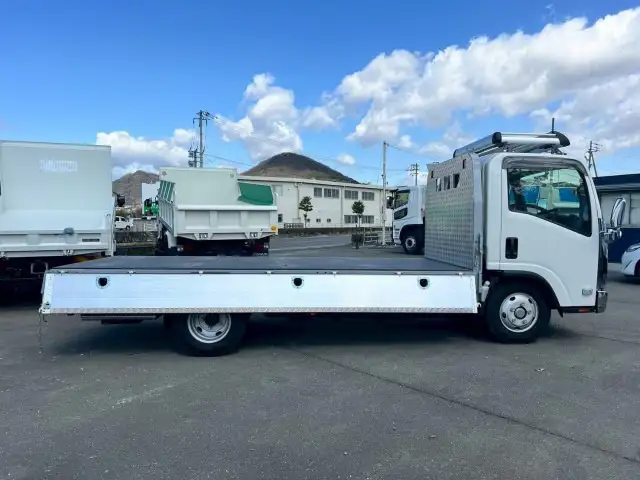 いすゞ エルフ 小型 平ボディ 床鉄板 アルミブロックの中古トラック画像5