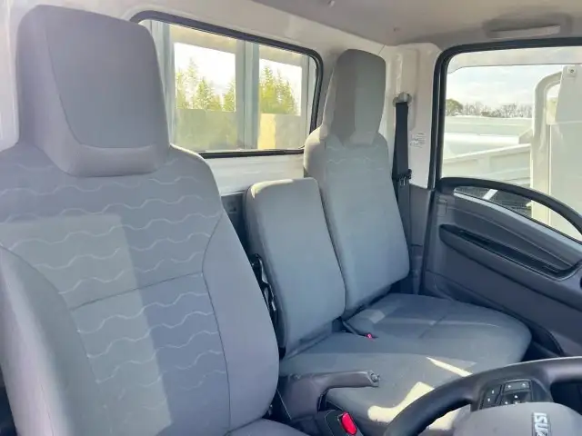 いすゞ エルフ 小型 平ボディ 床鉄板 アルミブロックの中古トラック画像10