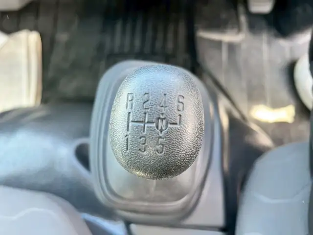 いすゞ エルフ 小型 平ボディ 床鉄板 アルミブロックの中古トラック画像14