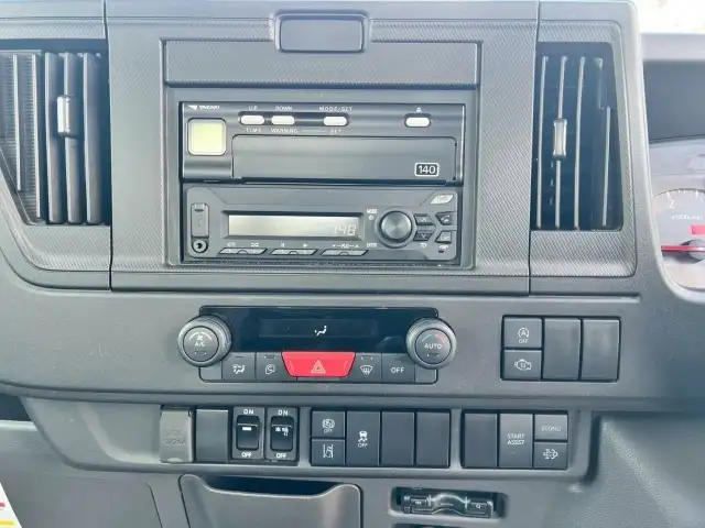 いすゞ エルフ 小型 平ボディ 床鉄板 アルミブロックの中古トラック画像13