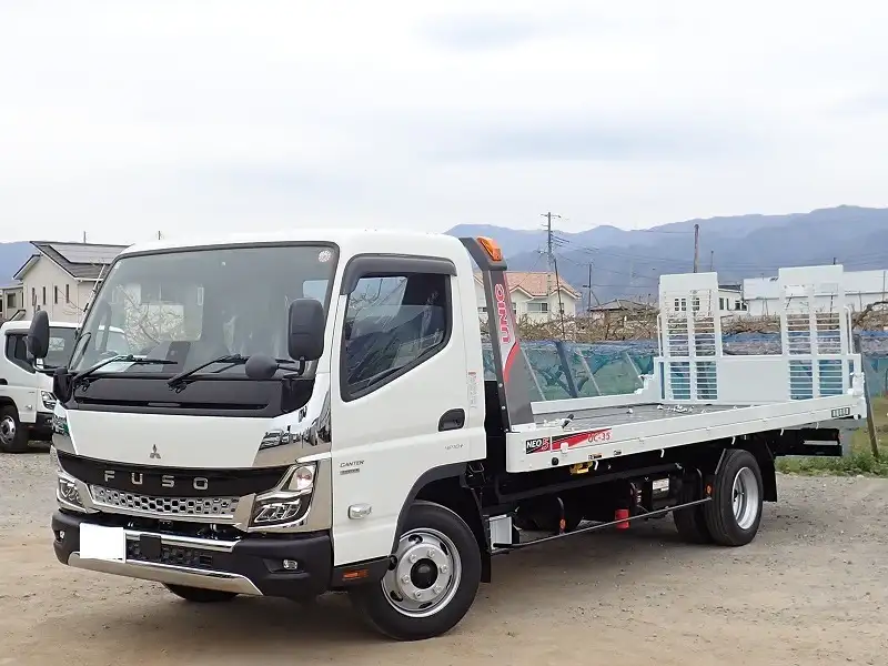 三菱 キャンター 小型 車両重機運搬 ラジコン ウインチ の中古トラック【車両No.210190】