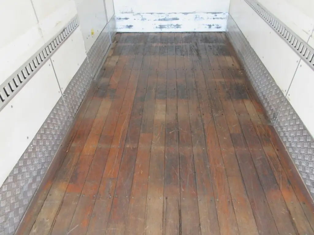 いすゞ エルフ 小型 アルミバン パワーゲート サイドドアの中古トラック画像8