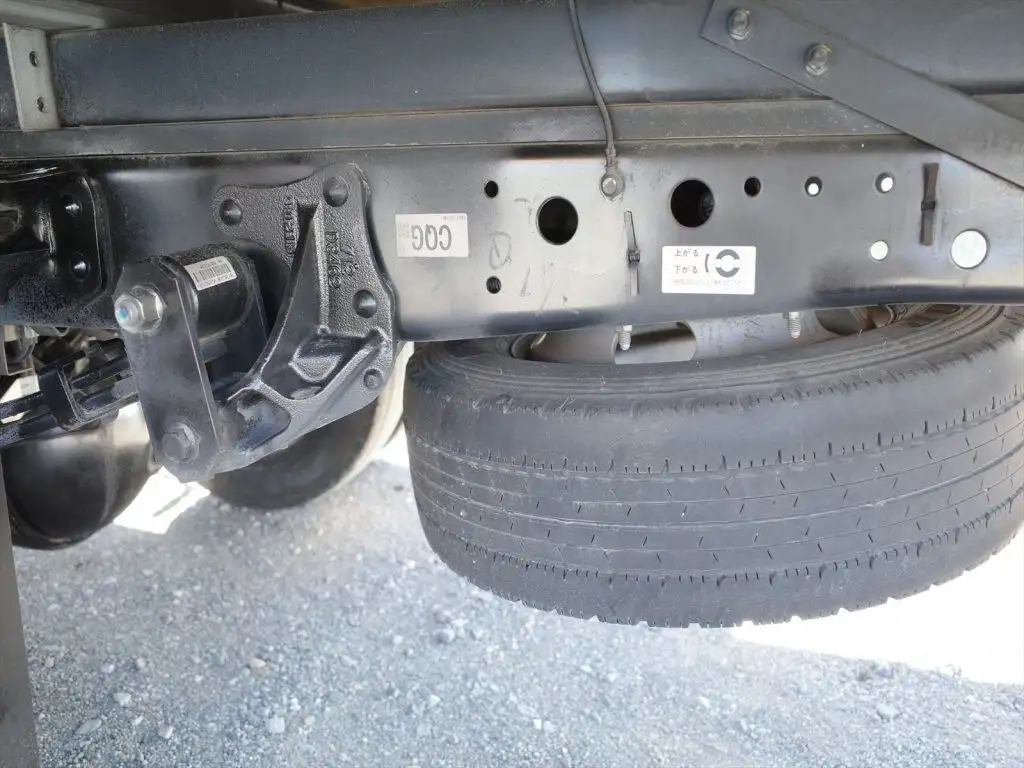 いすゞ エルフ 小型 アルミバン サイドドア TRG-NLR85ANの中古トラック画像16