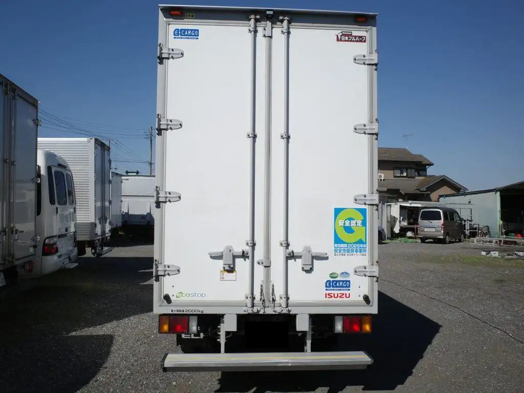 いすゞ エルフ 小型 アルミバン サイドドア TRG-NLR85ANの中古トラック画像4