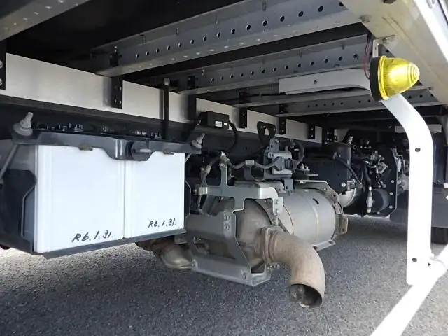 日野 レンジャー 中型/増トン ウイング パワーゲート エアサスの中古トラック画像16