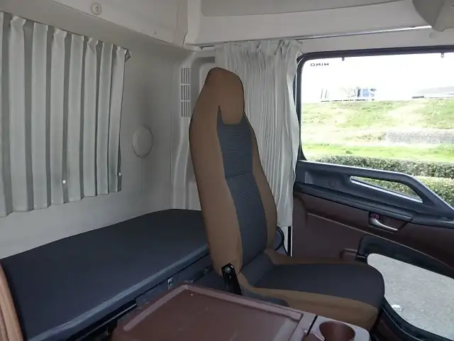 日野 レンジャー 中型/増トン ウイング パワーゲート エアサスの中古トラック画像11