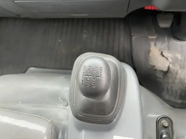 いすゞ エルフ 小型 平ボディ 床鉄板 アルミブロックの中古トラック画像15