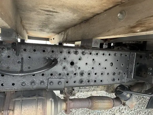 いすゞ エルフ 小型 平ボディ 床鉄板 アルミブロックの中古トラック画像像17