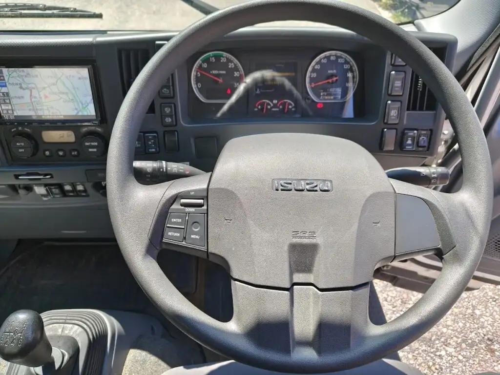 いすゞ フォワード 中型/増トン アルミバン パワーゲート 床鉄板の中古トラック画像12