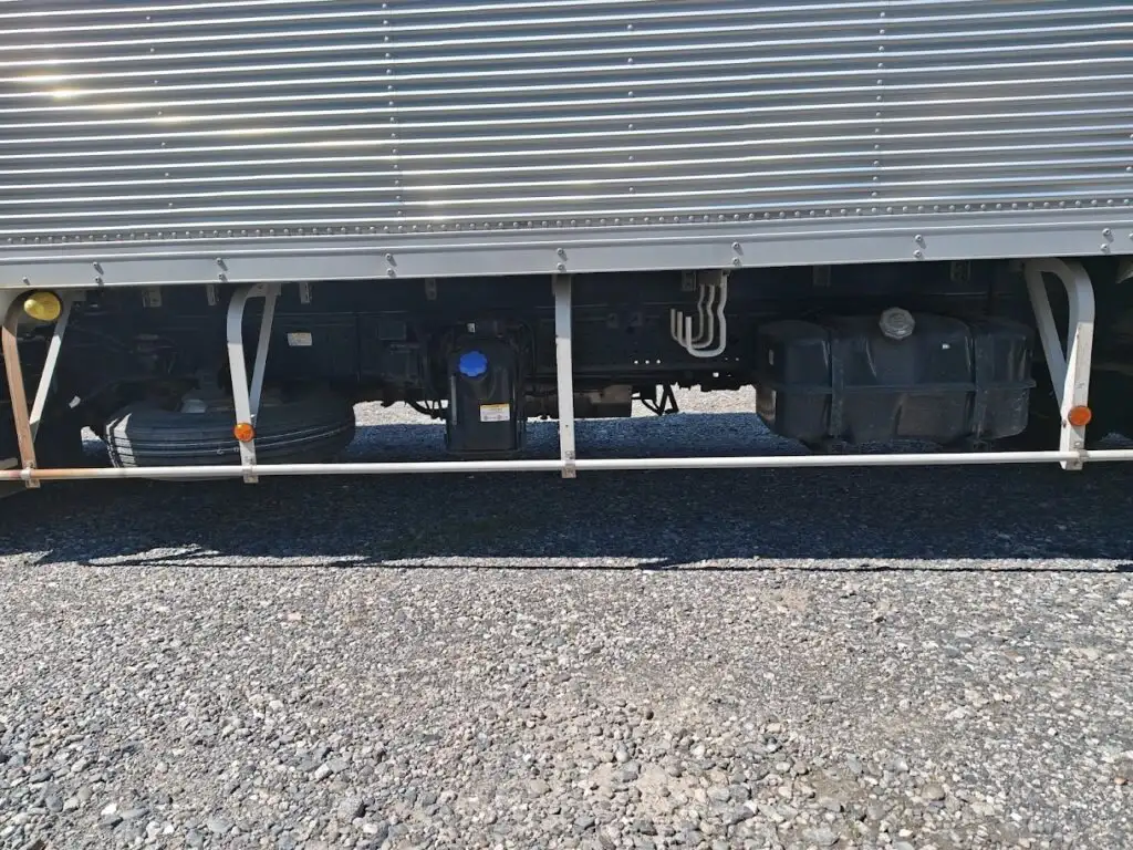 いすゞ フォワード 中型/増トン アルミバン パワーゲート 床鉄板の中古トラック画像16