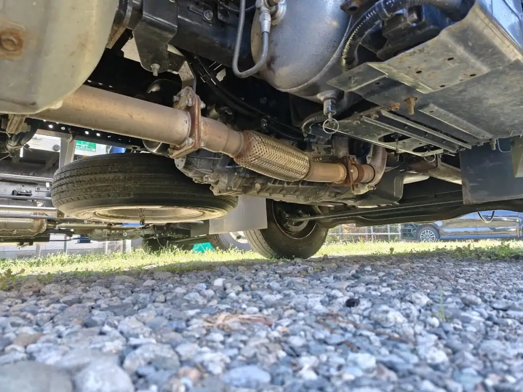 いすゞ フォワード 中型/増トン アルミバン パワーゲート 床鉄板の中古トラック画像18