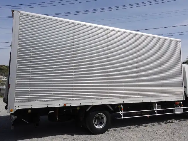 いすゞ フォワード 中型/増トン アルミバン パワーゲート ベッドの中古トラック画像2