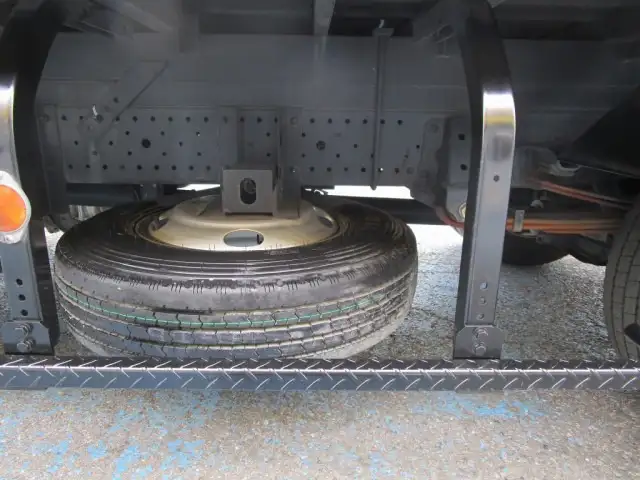 いすゞ エルフ 小型 アルミバン ボトルカー サイドドアの中古トラック画像16