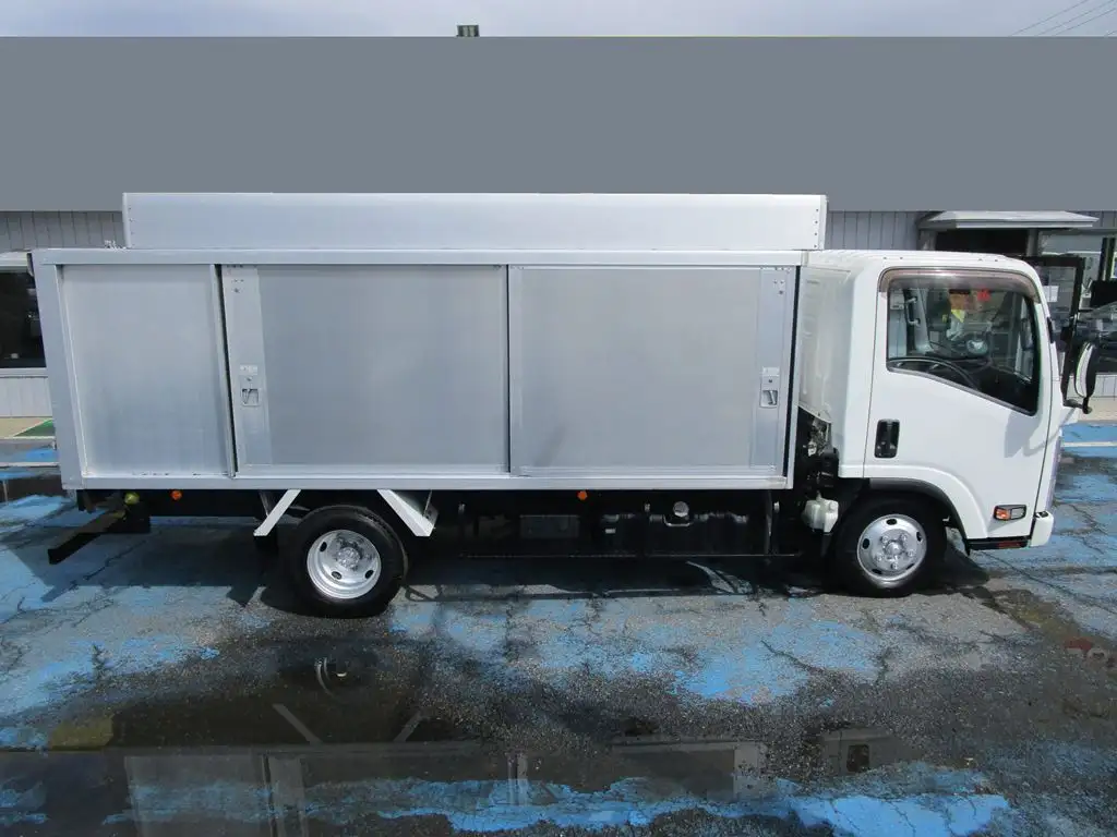 いすゞ エルフ 小型 アルミバン ボトルカー サイドドアの中古トラック画像3