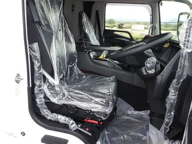 三菱 スーパーグレート 大型 ウイング ハイルーフ エアサスの中古トラック画像9