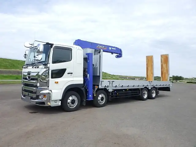 日野 プロフィア 大型 車両重機運搬 4段クレーン ラジコン の中古トラック【車両No.210945】