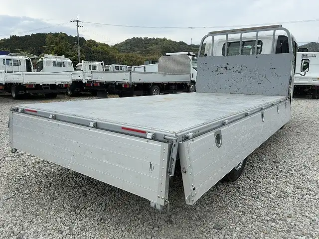 いすゞ エルフ 小型 平ボディ 床鉄板 アルミブロックの中古トラック画像7