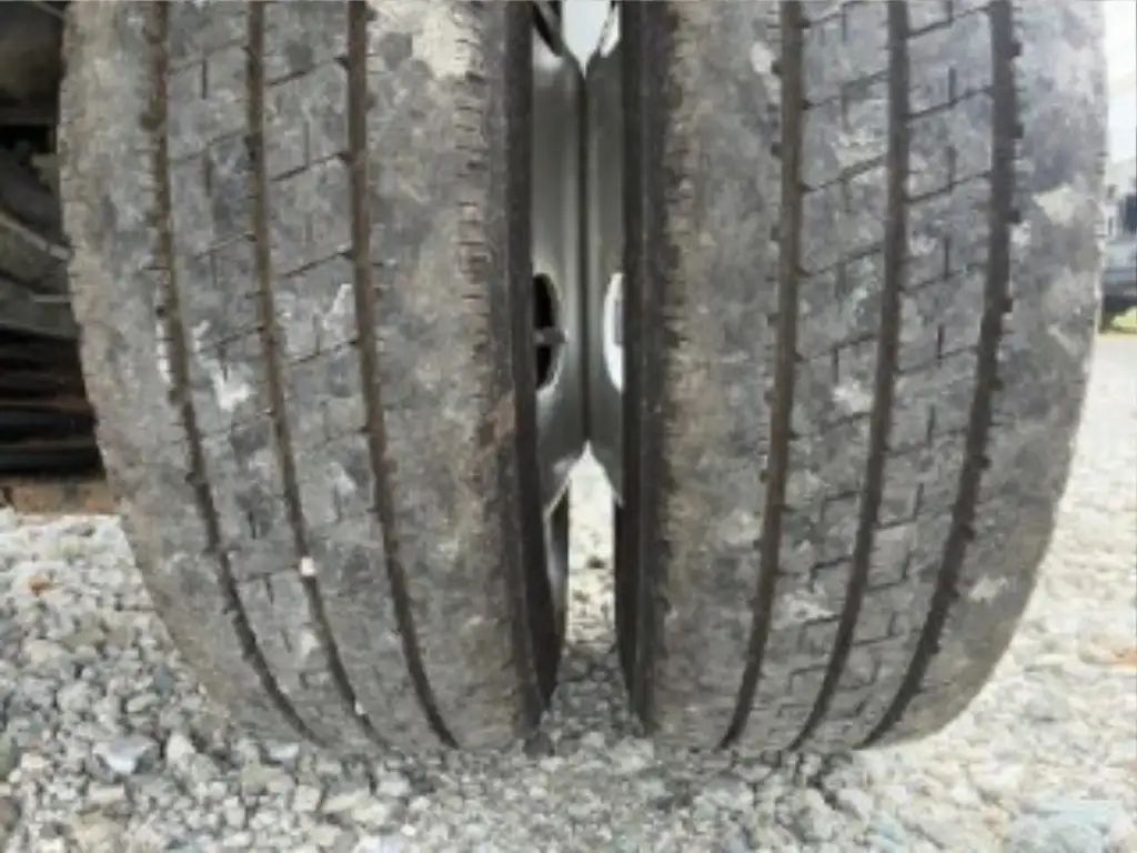 いすゞ エルフ 小型 ダンプ KR-NKR81ED H16の中古トラック画像20