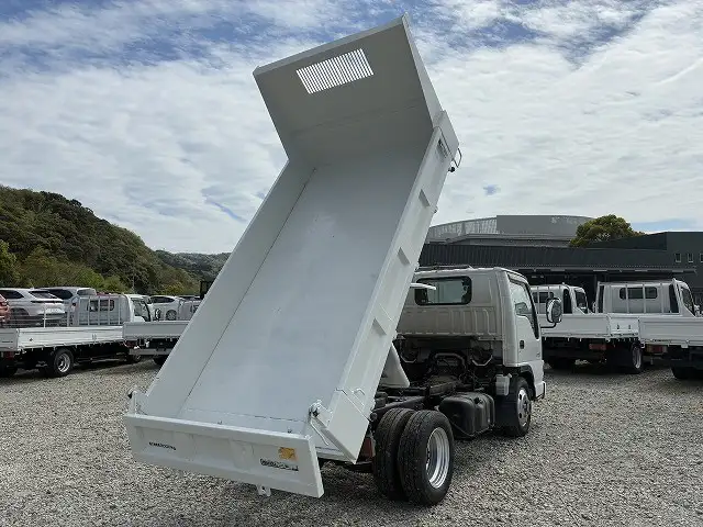 いすゞ エルフ 小型 ダンプ KR-NKR81ED H16の中古トラック画像5