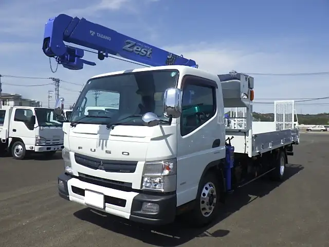 三菱 キャンター 小型 車両重機運搬 3段クレーン ラジコン の中古トラック【車両No.211096】