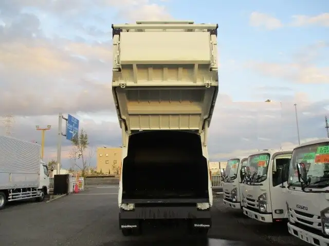 日野 レンジャー 中型/増トン パッカー車 プレス式 2KG-FC2ABAの中古トラック画像4